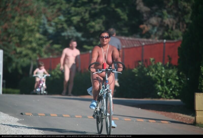 Naturists Road Biking pics - Seeks harmony with the rhythms of nature and the environment through nudity