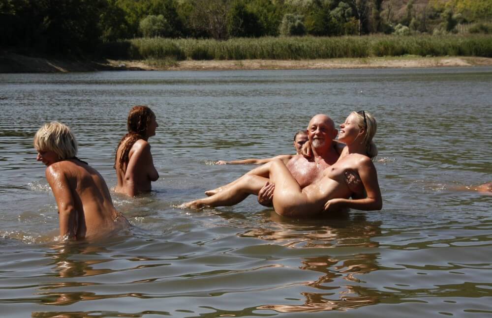 Naturist Family Event # 25 - Living with joy and ease as part of the naturist and nudist lifestyle