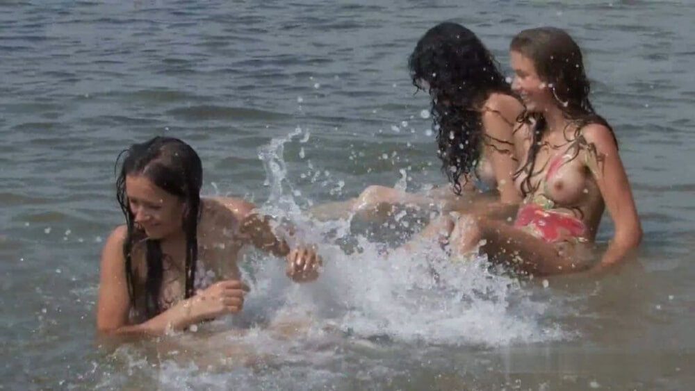 Body Art At Nudist Beach - Share the philosophy of naturism