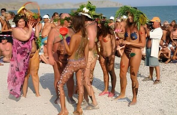 Premium Content # 34 - Through naturism, people seek an opportunity to become closer to nature and to themselves
