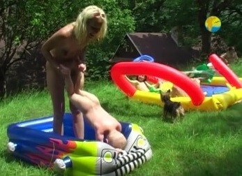 Naturist Freedom: Not only Skipping Ropes - A naturist values sincerity, as well as honesty and openness