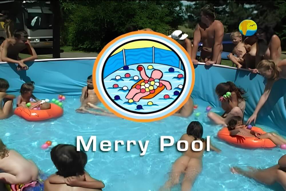 Naturist Freedom: Merry Pool - The worship of the naked body