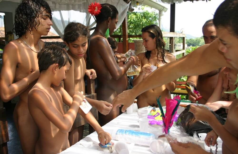 Brazilian Sunshine Beauty photos - Accepting oneself fully is the foundation of naturism