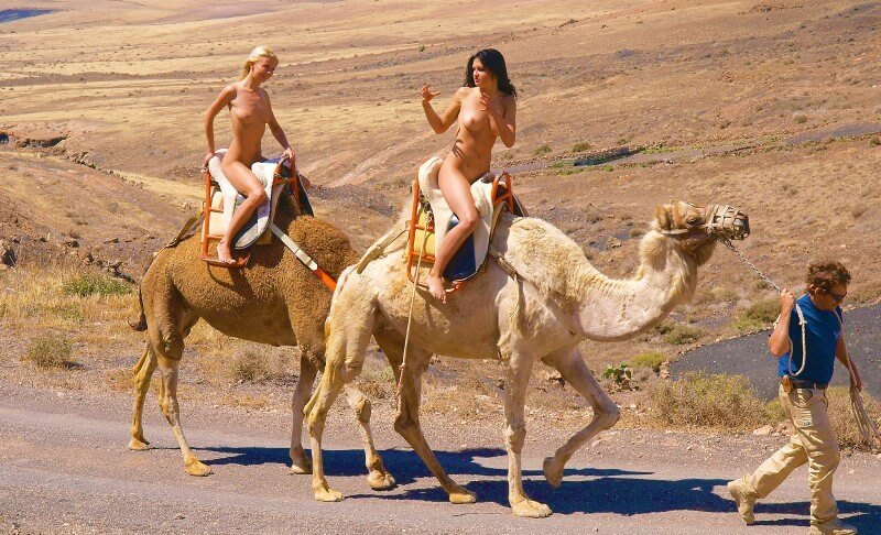 Funny Moments Life pics - Nudism and naturism are a path to accepting ones own nature