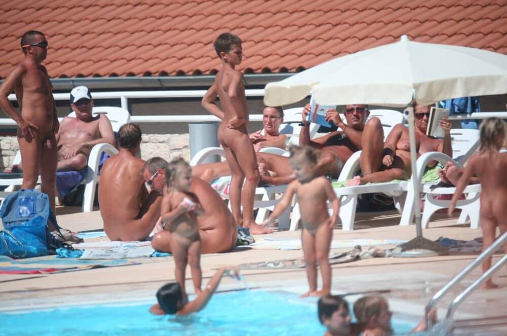 Pool Camping Sides gallery - Nudism and naturism as a philosophy of life based on respect and acceptance