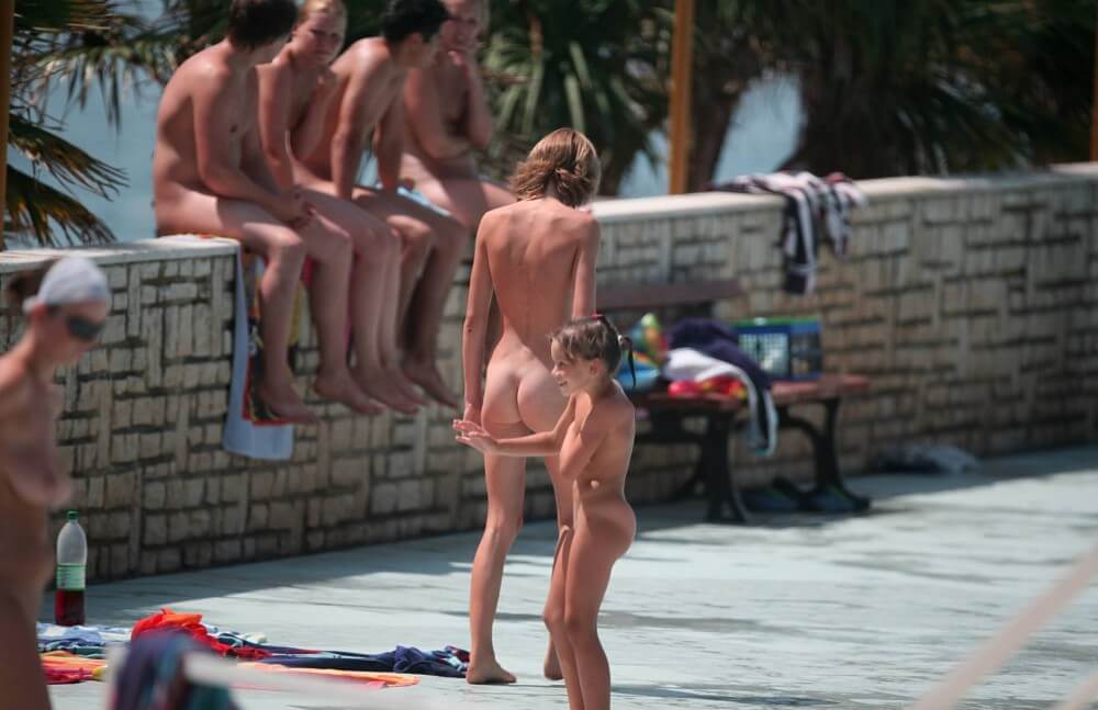 Ledge Group Naturists pics - Naturists love movement and activity