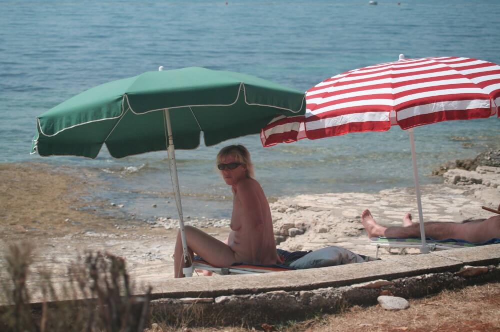 FKK Beachline Front pics - This movement helps people understand that the naked body is not an object for judgment or condemnation