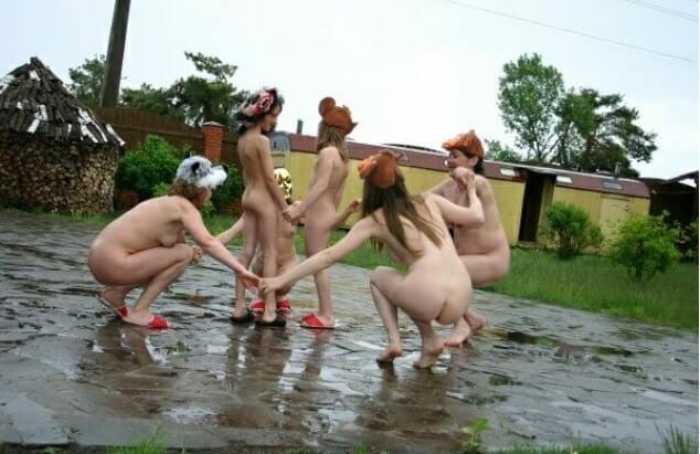 Naturism photo gallery # 23 - It values inner balance and peace of mind