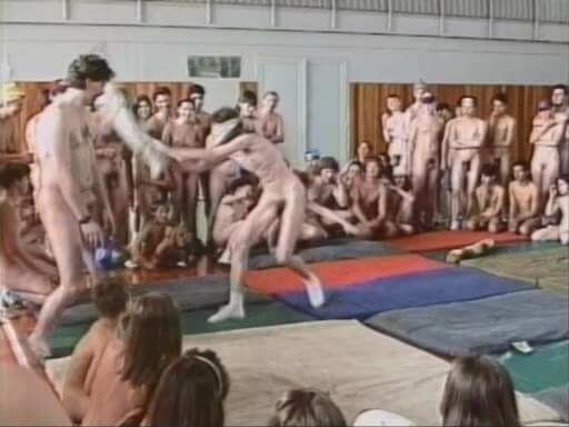 Helios Natura: Come and Play - They value respect for nature and the fully naked body