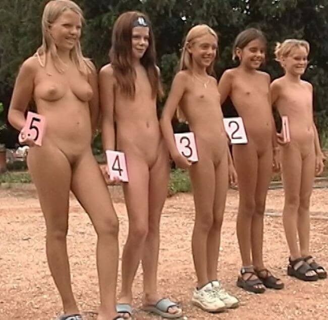 The White Castle Pageant Full HD video - Spiritual and physical harmony are essential in nudist culture