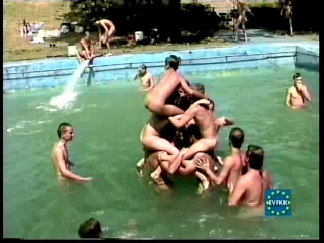 Helios Natura: Athletes of the Sun Eurovid - The idea of being naked is good