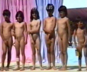 Eureka Funday 1988 video - Nudity helps you feel free